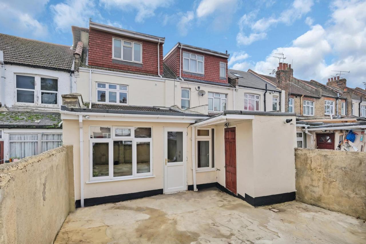 Fernbank Rooms Sudbury Hill, Harrow, Self-Contained Studios With En-Suite Harrow on the Hill Zewnętrze zdjęcie