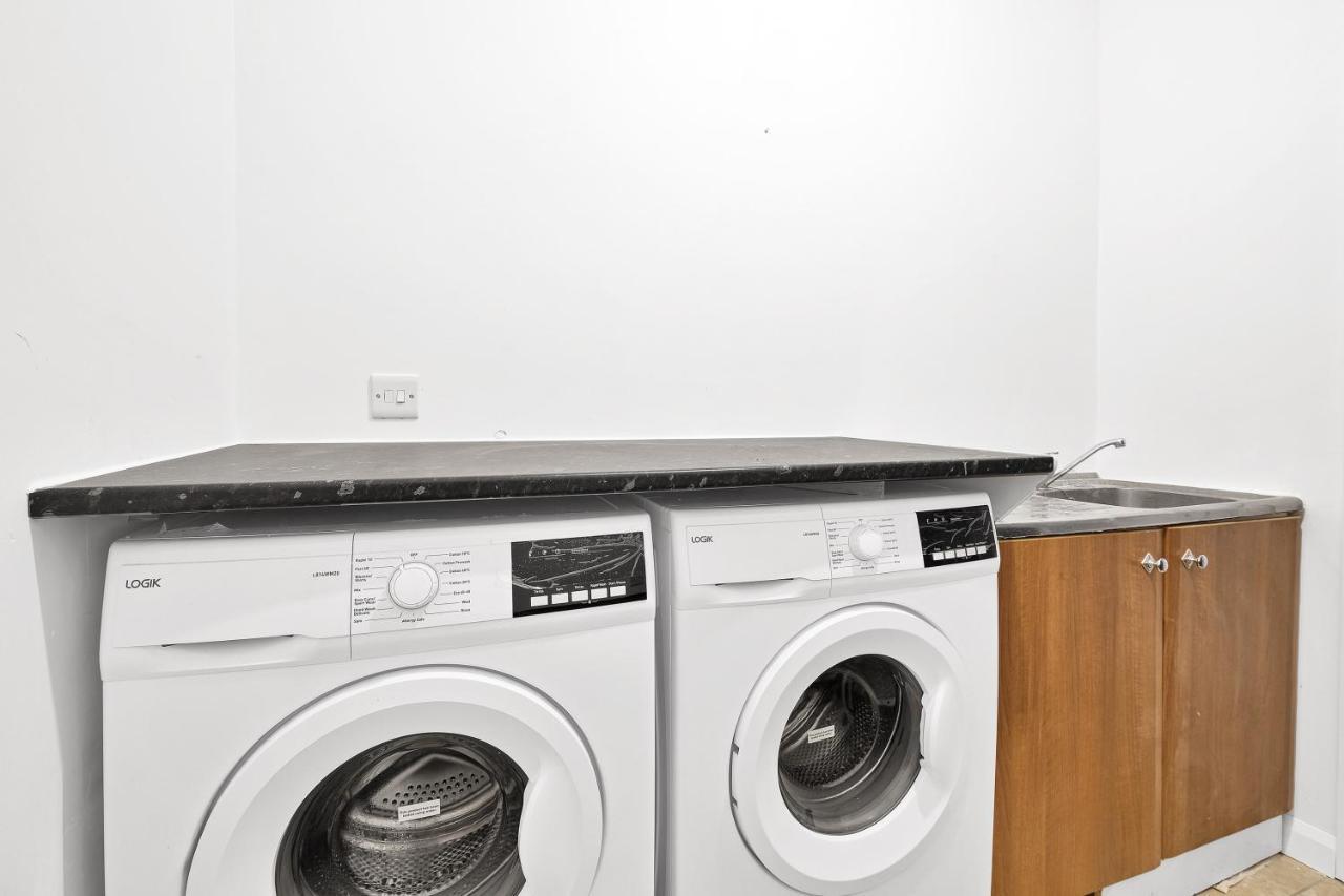 Fernbank Rooms Sudbury Hill, Harrow, Self-Contained Studios With En-Suite Harrow on the Hill Zewnętrze zdjęcie