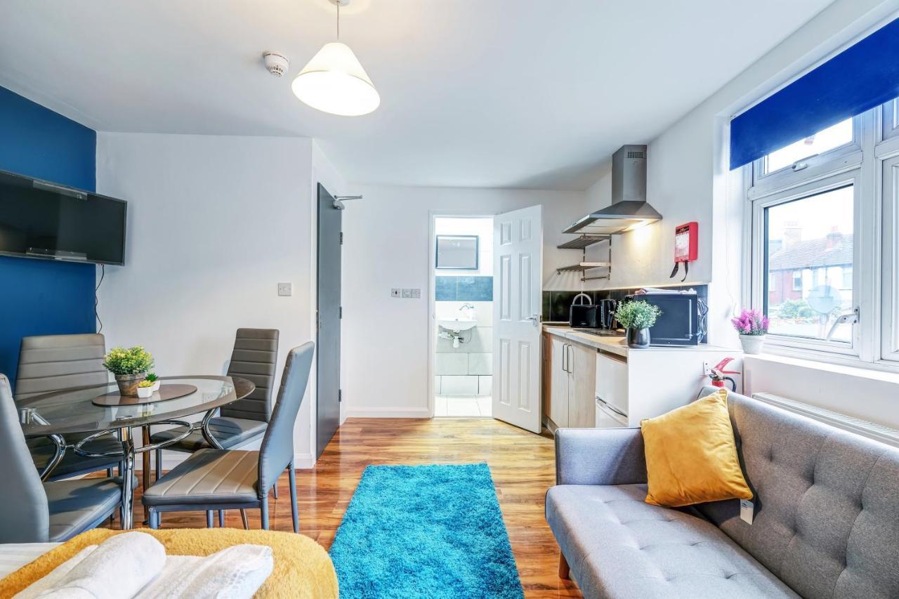Fernbank Rooms Sudbury Hill, Harrow, Self-Contained Studios With En-Suite Harrow on the Hill Zewnętrze zdjęcie