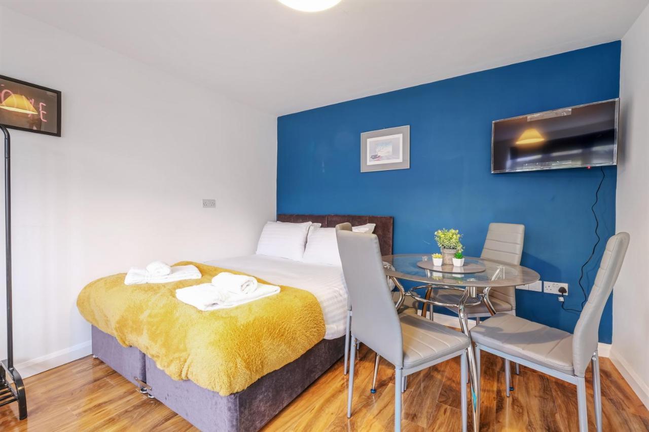 Fernbank Rooms Sudbury Hill, Harrow, Self-Contained Studios With En-Suite Harrow on the Hill Zewnętrze zdjęcie