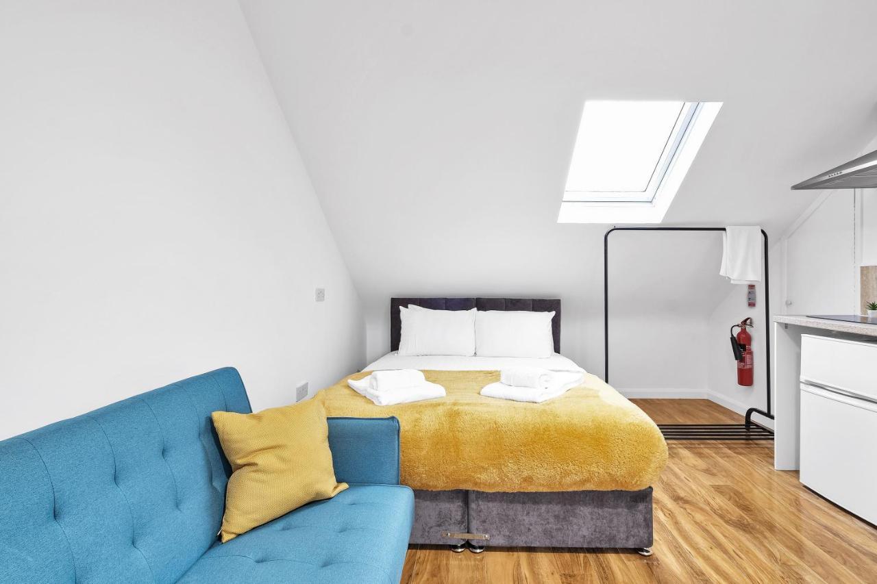 Fernbank Rooms Sudbury Hill, Harrow, Self-Contained Studios With En-Suite Harrow on the Hill Zewnętrze zdjęcie